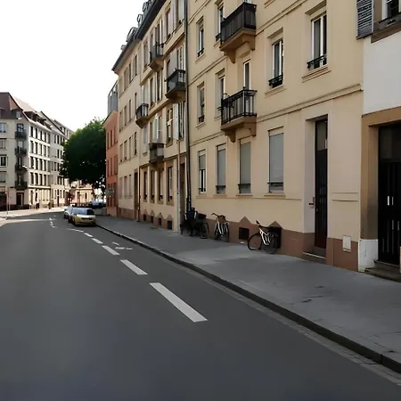 L'Escale Strasbourgeoise Climatisee * Straatsburg